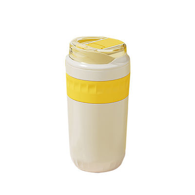 Estilo de diseño moderno Silicona personalizada Bebida directa fría y caliente Botella de agua al vacío