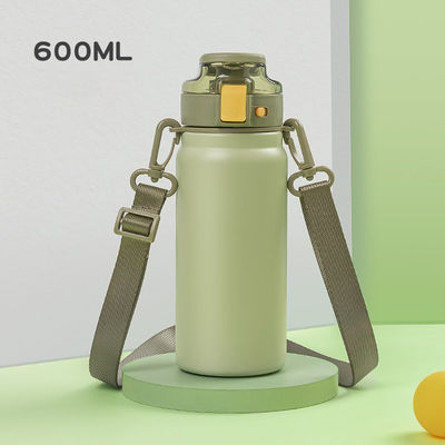 342Botella de agua térmica de acero inoxidable de 2 g Mantenga sus bebidas a la temperatura perfecta