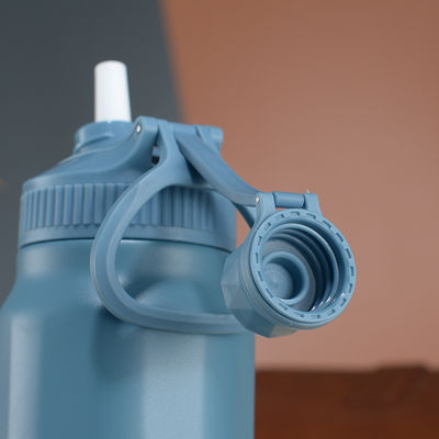 Flasca térmica de vacío de acero inoxidable Oem Botella de agua recubierta de polvo de vacío para deportes