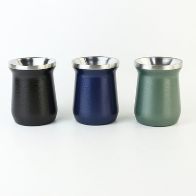 Taza de café de acero inoxidable 304 de doble pared con logotipo personalizado de Yerba Mate aislada