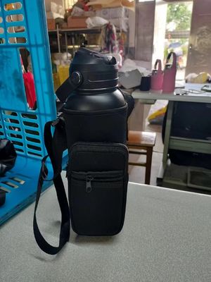 Botella de agua de gimnasio aislada al vacío de acero inoxidable 304 con tapa de bebida recta con imagen