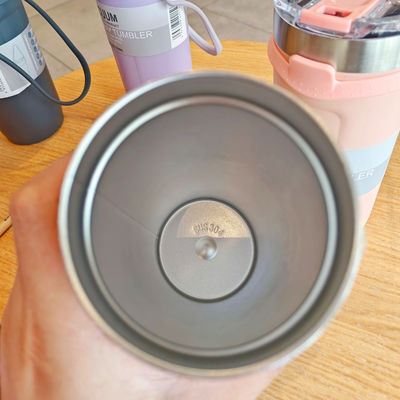 Logotipo personalizado Taza de vacío de acero inoxidable El mejor tumbler aislado para viajar