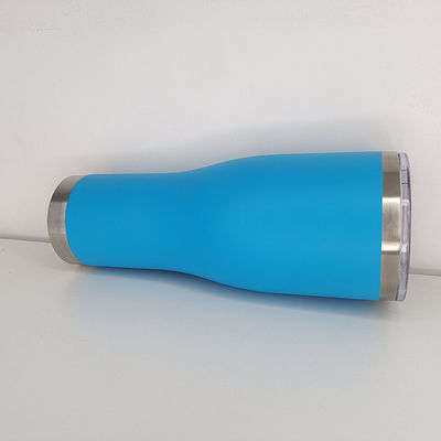 Diseño de campo 40 Oz Tipo de cintura de paja de automóvil Tumbler con manguera de acero inoxidable