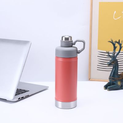750ml de acero inoxidable Taza de vacío Las mejores botellas de agua deportiva en estado de stock
