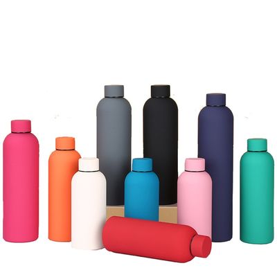 Botella de agua deportiva de acero inoxidable de 750 ml de pared doble boca pequeña para agua caliente libre de BPA