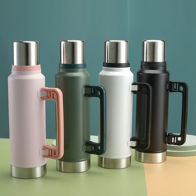 Producción de botellas de vacío Botella grande de agua de acero inoxidable para escalar al aire libre
