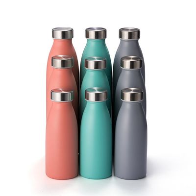 Varios modelos personalizados de doble 750 ml de pared de acero inoxidable Flasca de vacío aislada Tumbler boca pequeña botella de agua con leche
