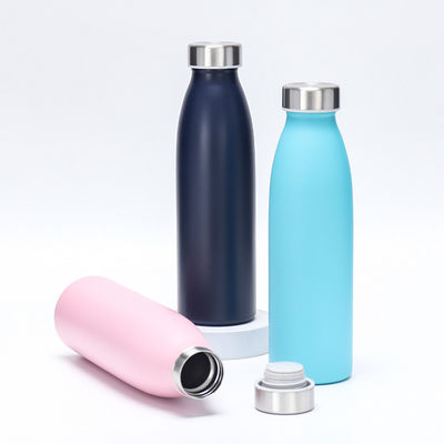 Varios modelos personalizados de doble 750 ml de pared de acero inoxidable Flasca de vacío aislada Tumbler boca pequeña botella de agua con leche
