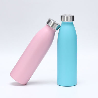 Varios modelos personalizados de doble 750 ml de pared de acero inoxidable Flasca de vacío aislada Tumbler boca pequeña botella de agua con leche