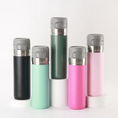 Botella de agua personalizada de 520 ml aislada en frío caliente de acero inoxidable estilo de diseño CLASSIC