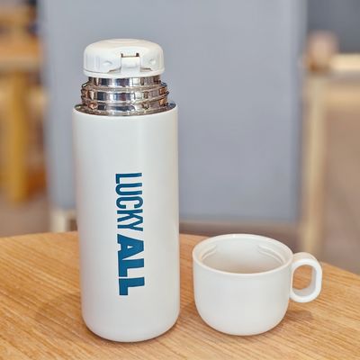 Botella de agua para niños de acero inoxidable 500ml Cute Tumbler Cup con patrón y tapa personalizados