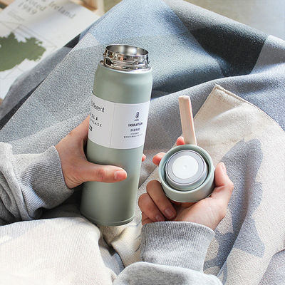 Botella de infusión de té aislada al vacío para conocedores de la hoja de té y el café